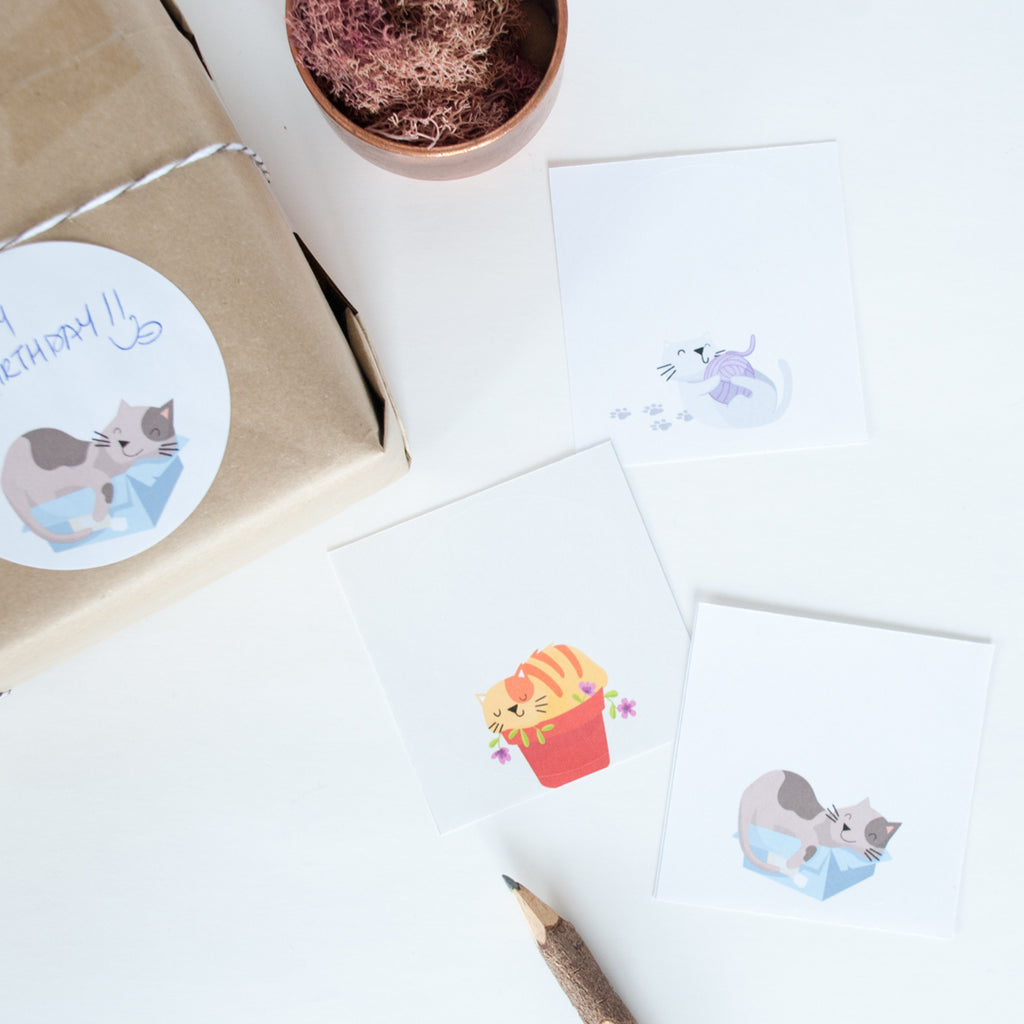 Circle cat illustrated gift tag stickers